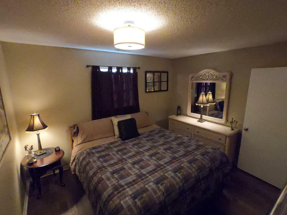 Tradewinds Lodging Юрика Спрингс Экстерьер фото